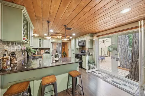Kitchen - 9160 Coffey, Forest Falls, CA 92339 photo 4 of 4