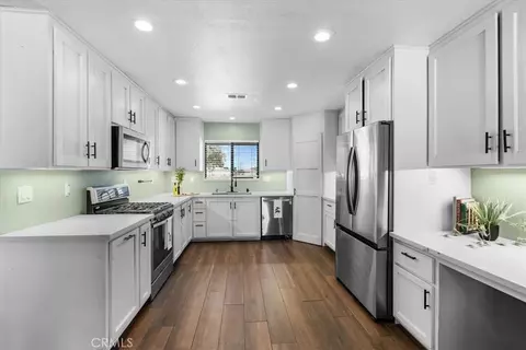 19801 Talihina, Apple Valley, CA 92307 photo 7