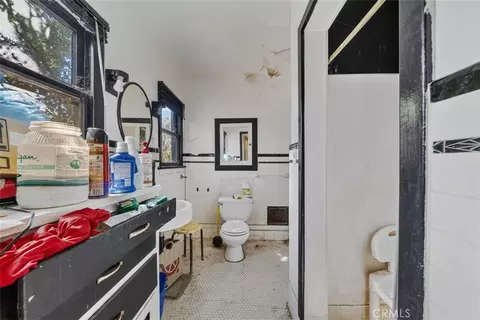 1050 Atchison, Pasadena, CA 91104 photo 18