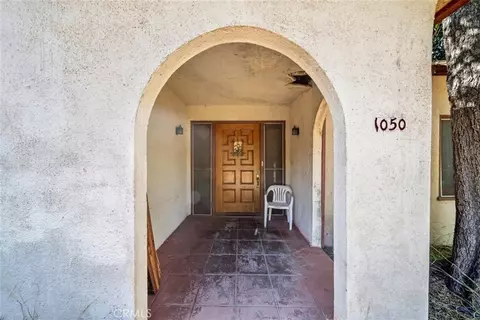 1050 Atchison, Pasadena, CA 91104 photo 4