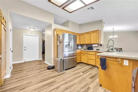 13931 Falling Leaf Rd, Apple Valley, CA 92307 photo 9