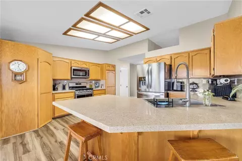 13931 Falling Leaf Rd, Apple Valley, CA 92307 photo 8
