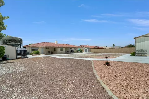13931 Falling Leaf Rd, Apple Valley, CA 92307 photo 35