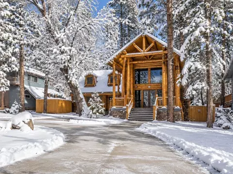 792 Golden W, Big Bear Lake, CA 92315