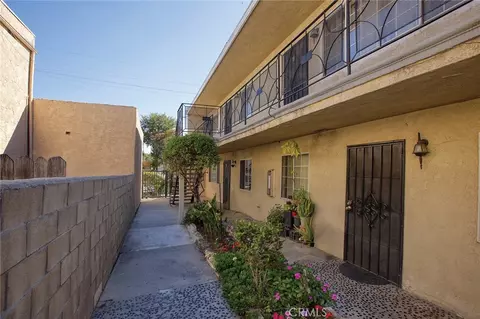 12155 Pine St, Norwalk, CA 90650 photo 3
