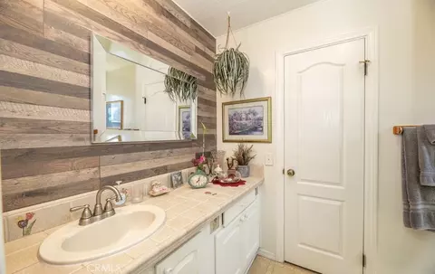 1362 Silver Lake Pl, Brea, CA 92821 photo 17