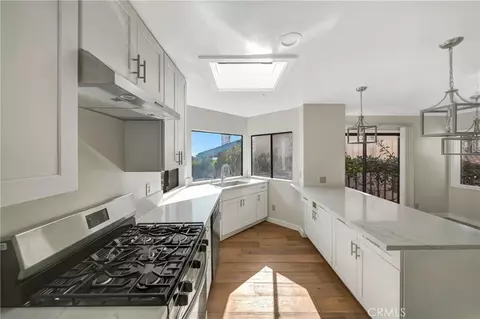 Kitchen - 470 Wellington, Cambria, CA 93428 photo 4 of 5