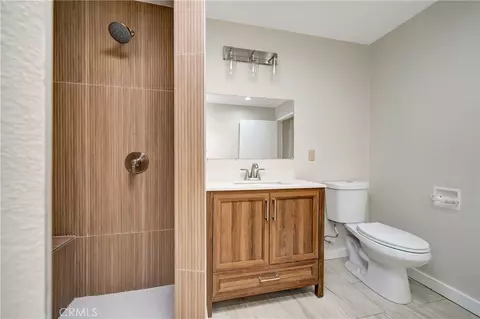 Bath - 470 Wellington, Cambria, CA 93428 photo 4 of 6