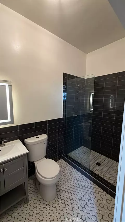 Bath - 210 E High, Redlands, CA 92374 photo 2 of 3