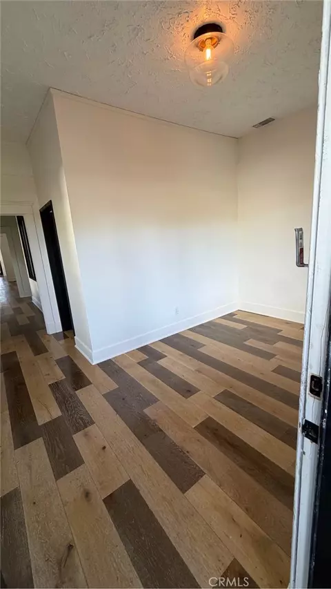 Entry Way - 210 E High, Redlands, CA 92374 photo 2 of 4