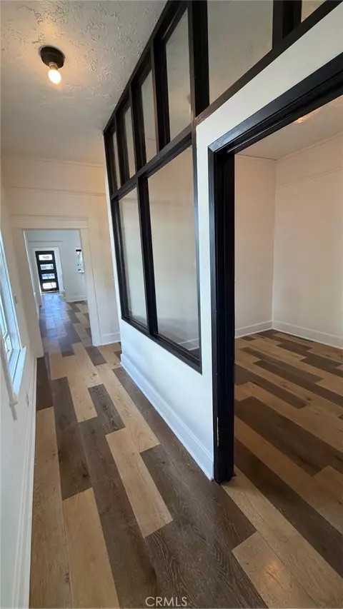 Entry Way - 210 E High, Redlands, CA 92374 photo 3 of 4
