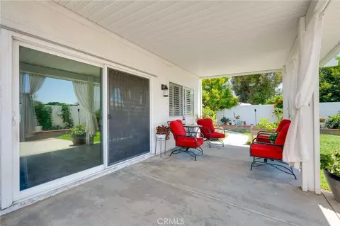 Exterior - 1121 Country Pl, Redlands, CA 92374 photo 3 of 7