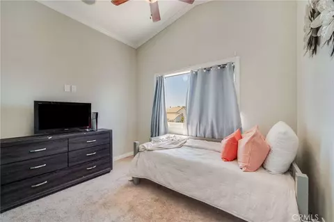 Bedroom - 1121 Country Pl, Redlands, CA 92374 photo 5 of 8
