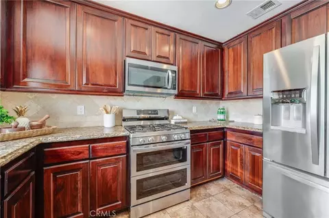 Kitchen - 1121 Country Pl, Redlands, CA 92374 photo 1 of 3