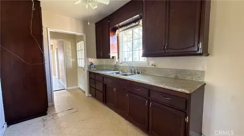 138 Elizabeth, Upland, CA 91786 photo 5