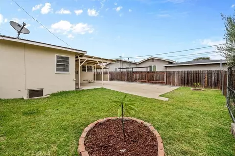 Exterior - 5609 Bandera, Montclair, CA 91763 photo 11 of 14