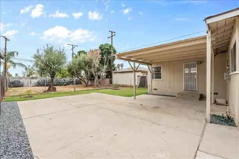 Exterior - 5609 Bandera, Montclair, CA 91763 photo 7 of 14