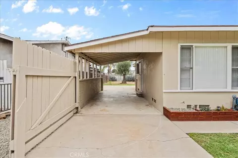 Exterior - 5609 Bandera, Montclair, CA 91763 photo 4 of 14