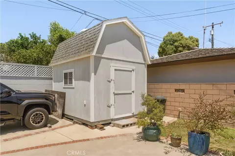 Exterior - 903 E Dalton, Glendora, CA 91741 photo 16 of 17