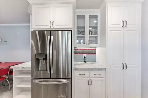 Kitchen - 903 E Dalton, Glendora, CA 91741 photo 4 of 6