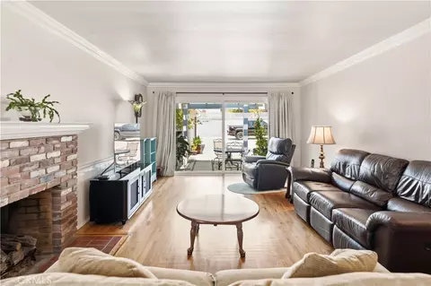Living - 903 E Dalton, Glendora, CA 91741 photo 2 of 4