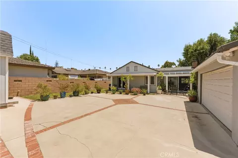 Exterior - 903 E Dalton, Glendora, CA 91741 photo 13 of 17