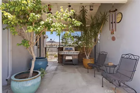 Exterior - 903 E Dalton, Glendora, CA 91741 photo 10 of 17