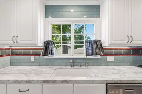 Kitchen - 903 E Dalton, Glendora, CA 91741 photo 2 of 6