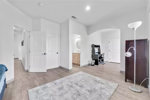 Entry Way - 22418 Akers, Perris, CA 92570 photo 3 of 7