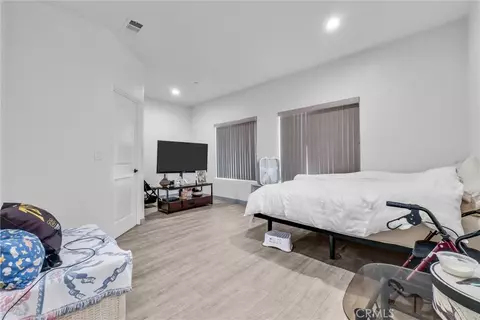 Bedroom - 22418 Akers, Perris, CA 92570 photo 4 of 11