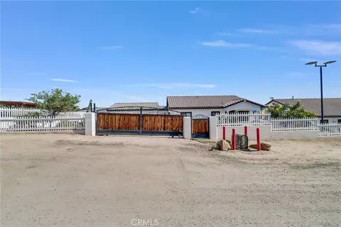 Exterior - 22418 Akers, Perris, CA 92570 photo 4 of 19