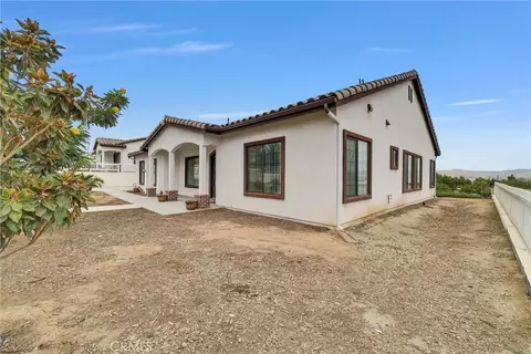 Exterior - 22418 Akers, Perris, CA 92570 photo 16 of 19