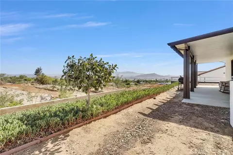 Exterior - 22418 Akers, Perris, CA 92570 photo 10 of 19