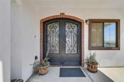 Entry Way - 22418 Akers, Perris, CA 92570 photo 1 of 7