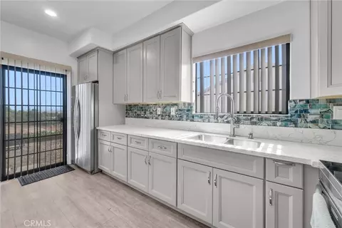 Kitchen - 22418 Akers, Perris, CA 92570 photo 1 of 6