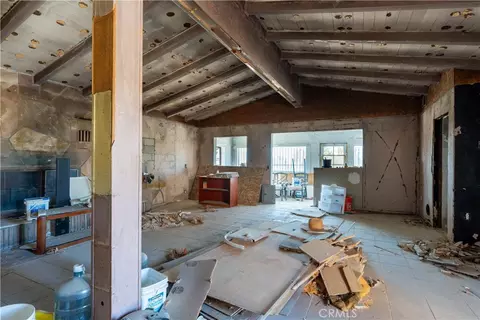 Other - 25435 Skyline Dr, Apple Valley, CA 92308 photo 2 of 9