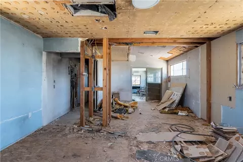 Other - 25435 Skyline Dr, Apple Valley, CA 92308 photo 6 of 9