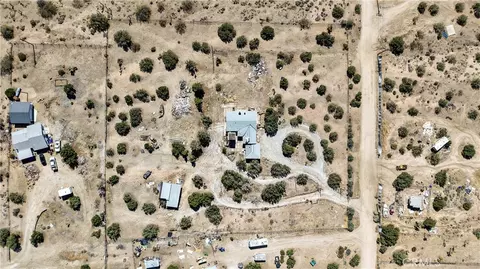 View/Area - 25435 Skyline Dr, Apple Valley, CA 92308 photo 6 of 12
