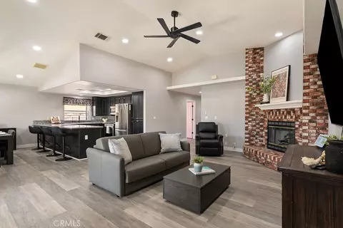 26249 Fleet Ln, Helendale, CA 92342 photo 8