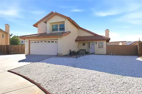 13540 Blue Sage Ct, Victorville, CA 92392