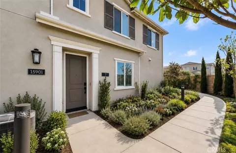 15901 Stresa Ln #7, Fontana, CA 92336