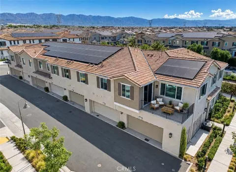 15901 Stresa Ln #7, Fontana, CA 92336