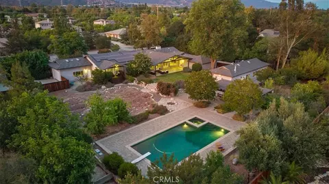 938 E Pomello Dr, Claremont, CA 91711