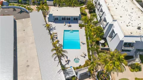 Exterior - 22 Montego Ct, Coronado, CA 92118 photo 9 of 10