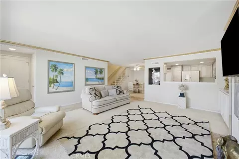 Living - 22 Montego Ct, Coronado, CA 92118 photo 3 of 3