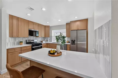 43 Oxbow Crk, Laguna Hills, CA 92653