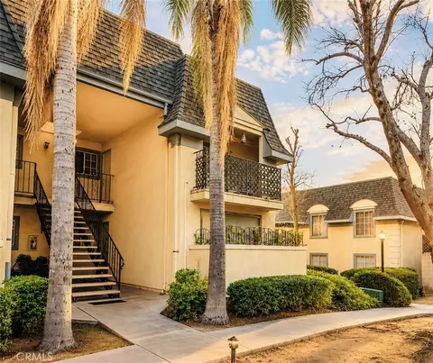 149 W 6th St #10, San Bernardino, CA 92401
