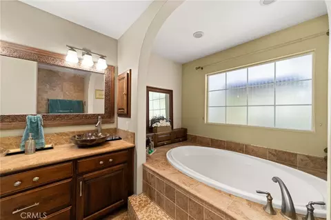 1055 W Aster, Upland, CA 91786 photo 13