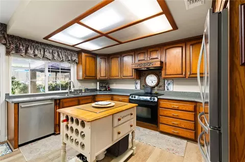 1055 W Aster, Upland, CA 91786 photo 7
