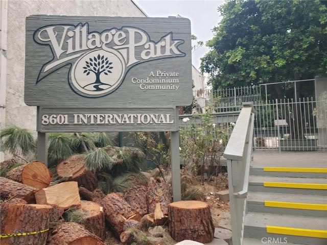 8601 International #166, Canoga Park, CA 91304